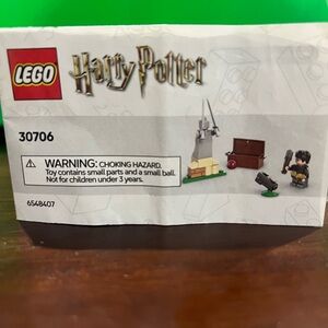 LEGO Harry Potter Quidditch Lesson 30706 27 PCS Repackaged Set. Used